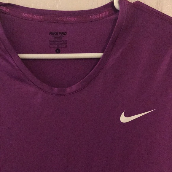 Nike Dri Fit - Picture 4 of 4